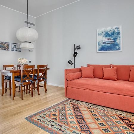 Joivy Lovely Apt, Easy Access To Centre Apartment Milan Exterior photo
