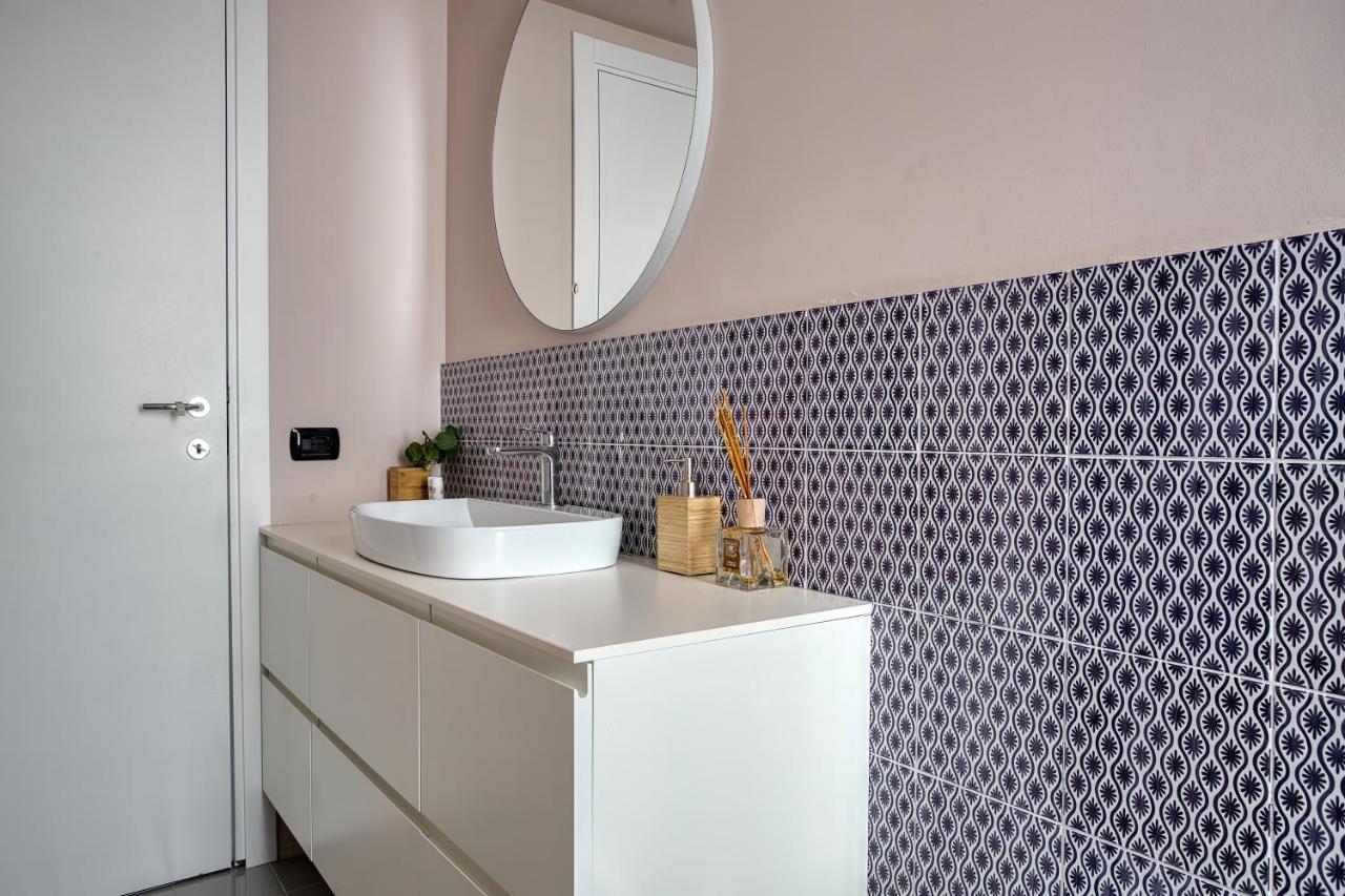 Joivy Lovely Apt, Easy Access To Centre Apartment Milan Exterior photo